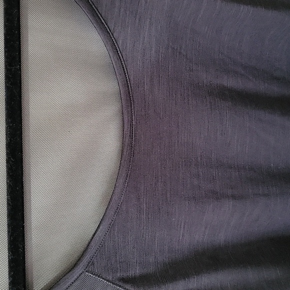 Athletic Works  Top - Picture 3 of 5